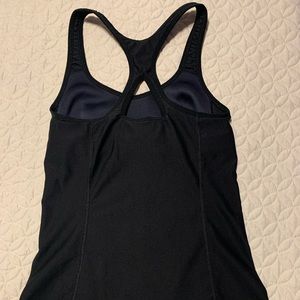 NIKE DRI-FIT ATHLETIC SHIRT